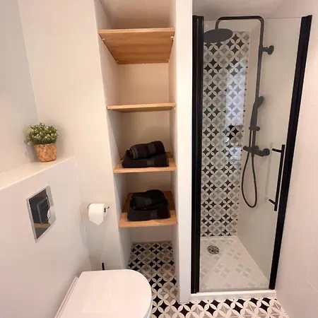 Appartement Bel Au Calme Climatise Avec Terrasse